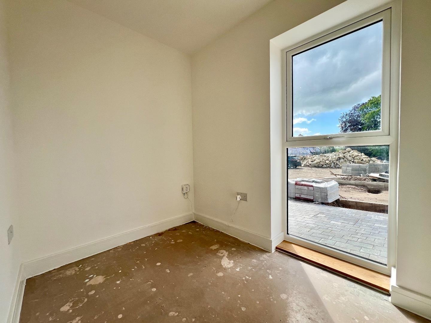 Coed Parc Rise, Bridgend County Borough, CF31 4FJ 4